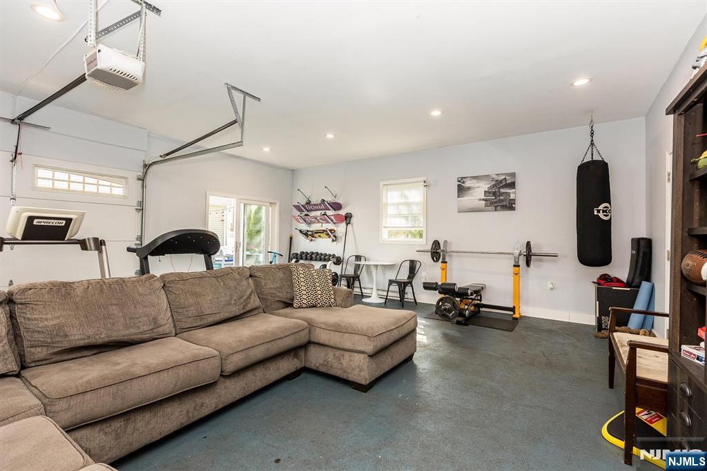 160 Woodland Avenue — photo 44