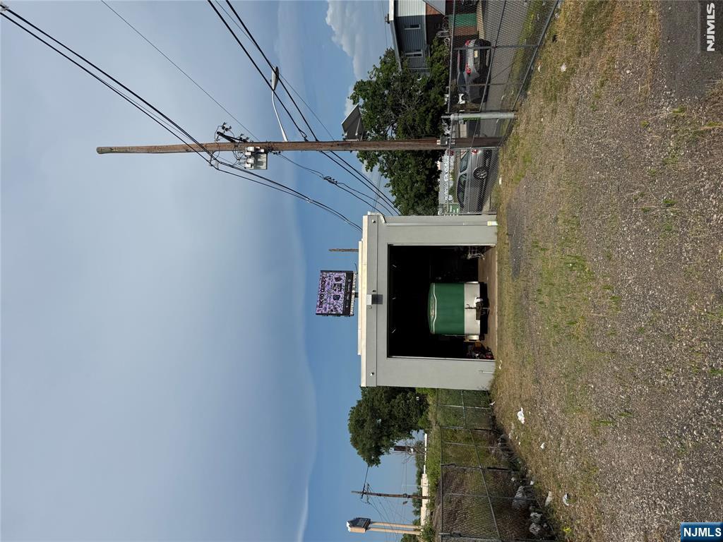 356 Mclean Boulevard — photo 18