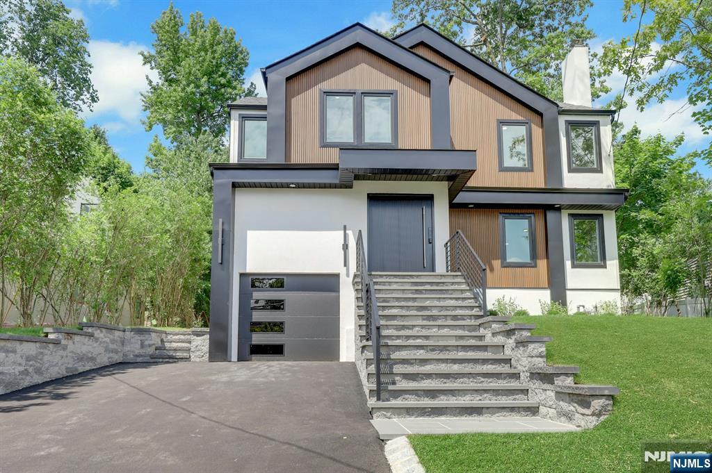 279 Jefferson Ave, Cresskill, NJ 07626