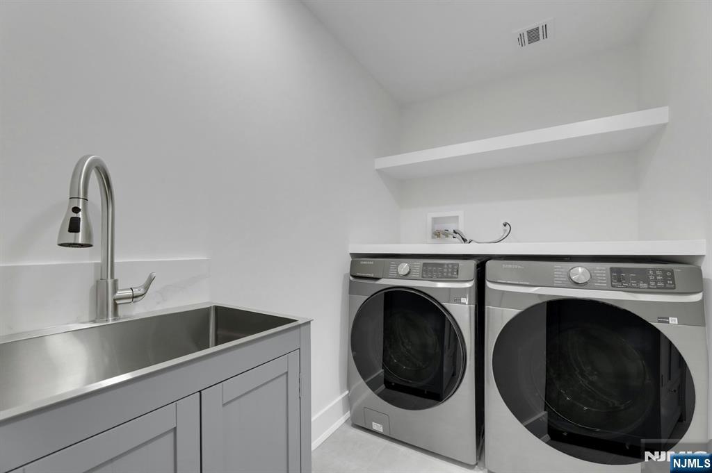279 Jefferson Avenue — photo 35