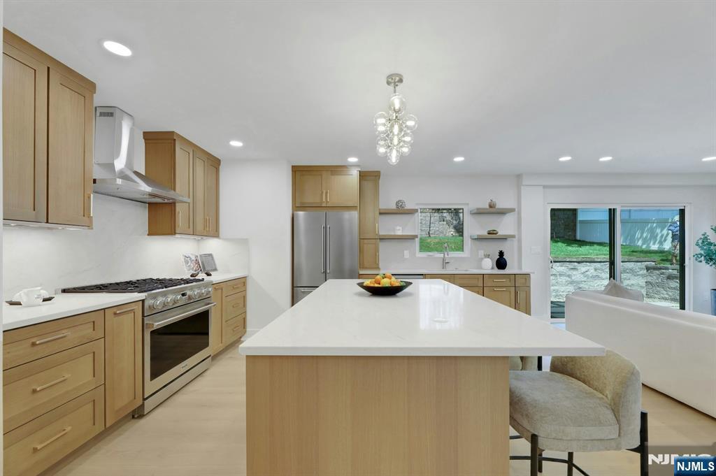279 Jefferson Avenue — photo 10