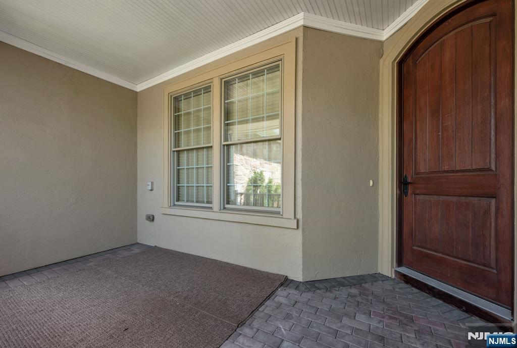 75 Windsor Lane - Photo 3