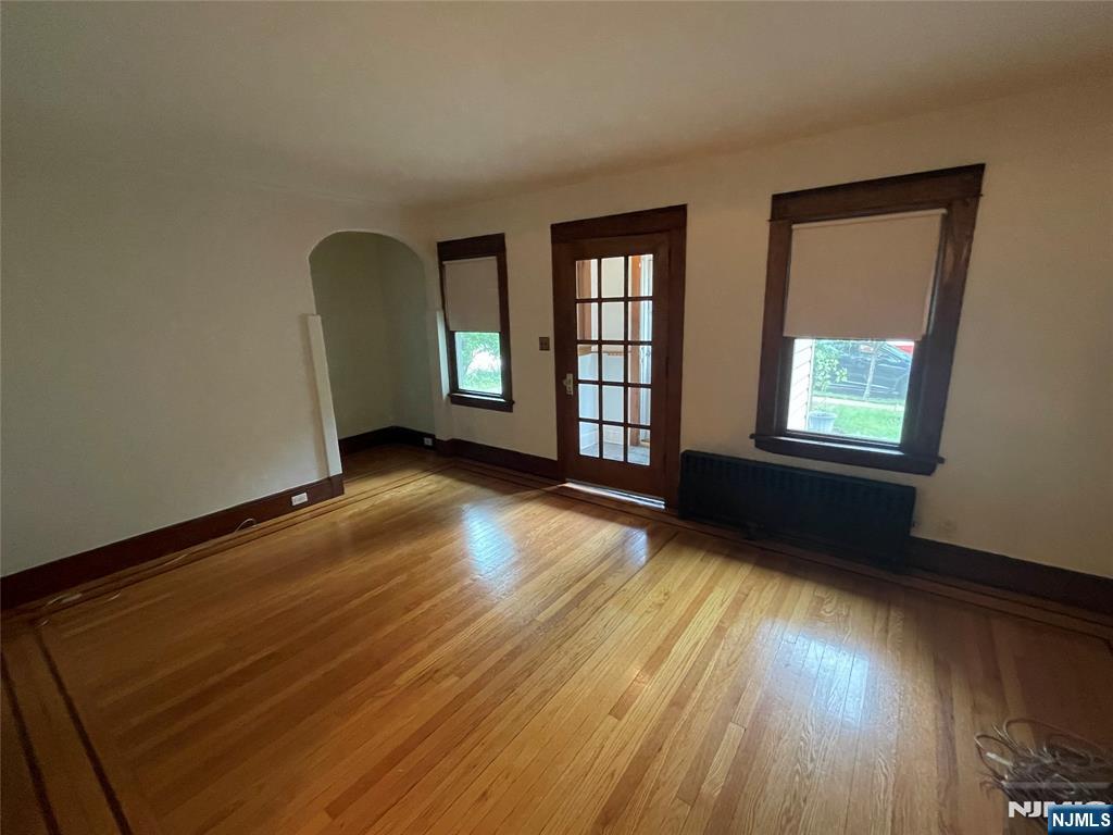 485 Maple Ave, Teaneck, NJ 07666
