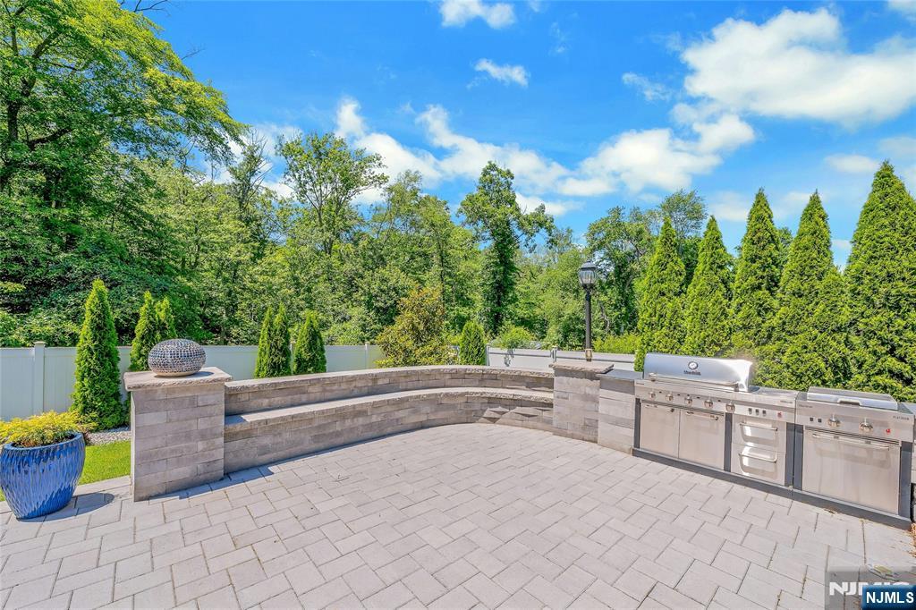 697 Terrace Drive — photo 28
