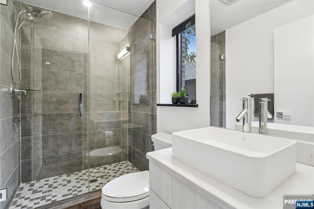 253 Prospect Avenue — photo 25