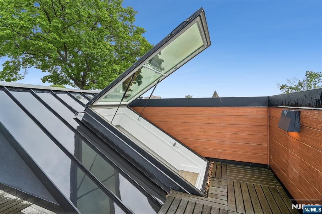 253 Prospect Avenue — photo 30