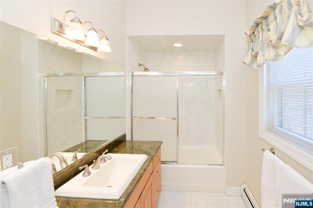 513 Boulevard — photo 22