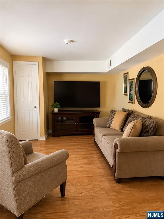 15 Chestnut Street 2 - Photo 2