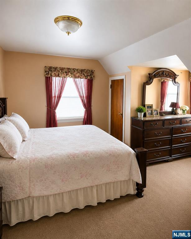 15 Chestnut Street 2 - Photo 4