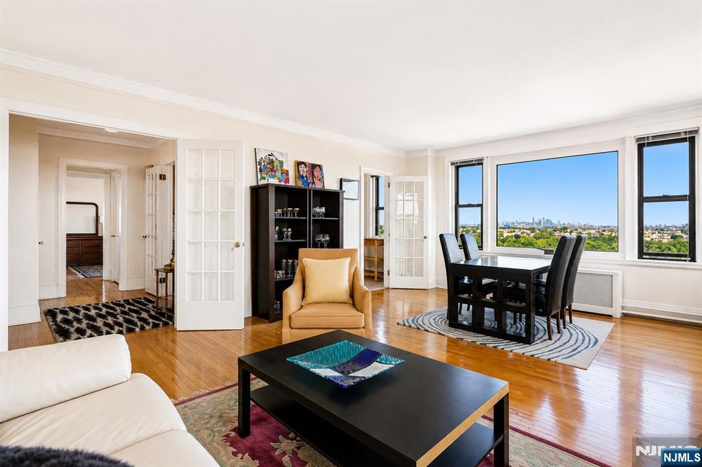 3rd image of 375 Mount Prospect, Newark, NJ 07104