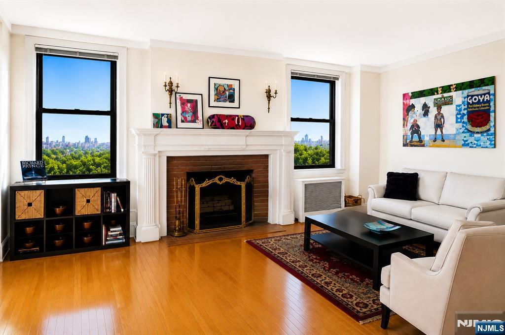 4th image of 375 Mount Prospect, Newark, NJ 07104