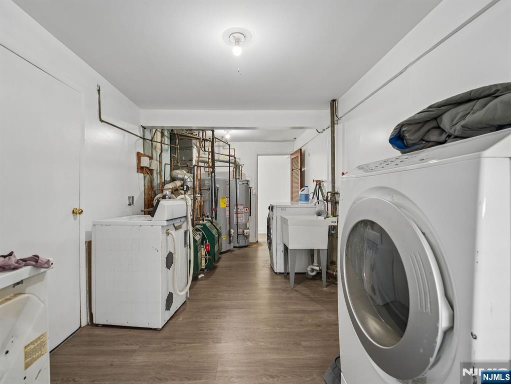 436 Sylvan Street — photo 23