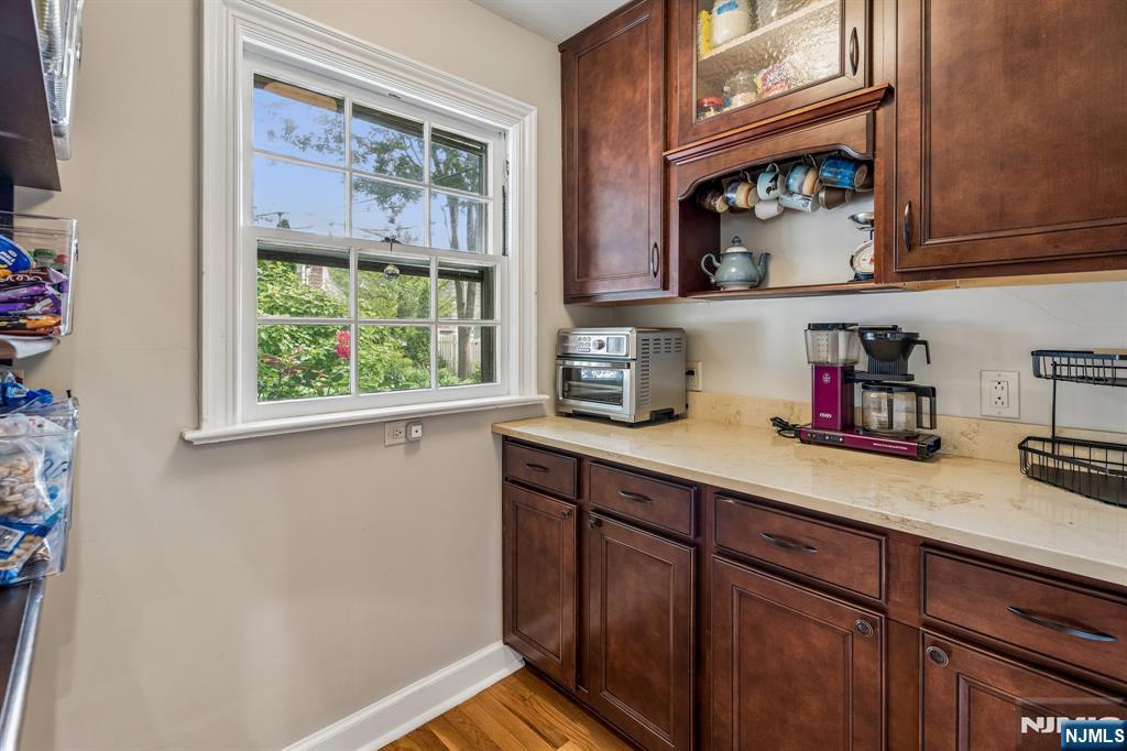 282 Richmond Avenue — photo 11