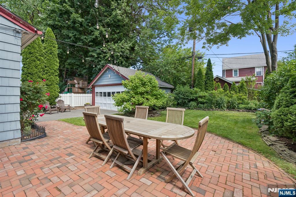 282 Richmond Avenue — photo 31