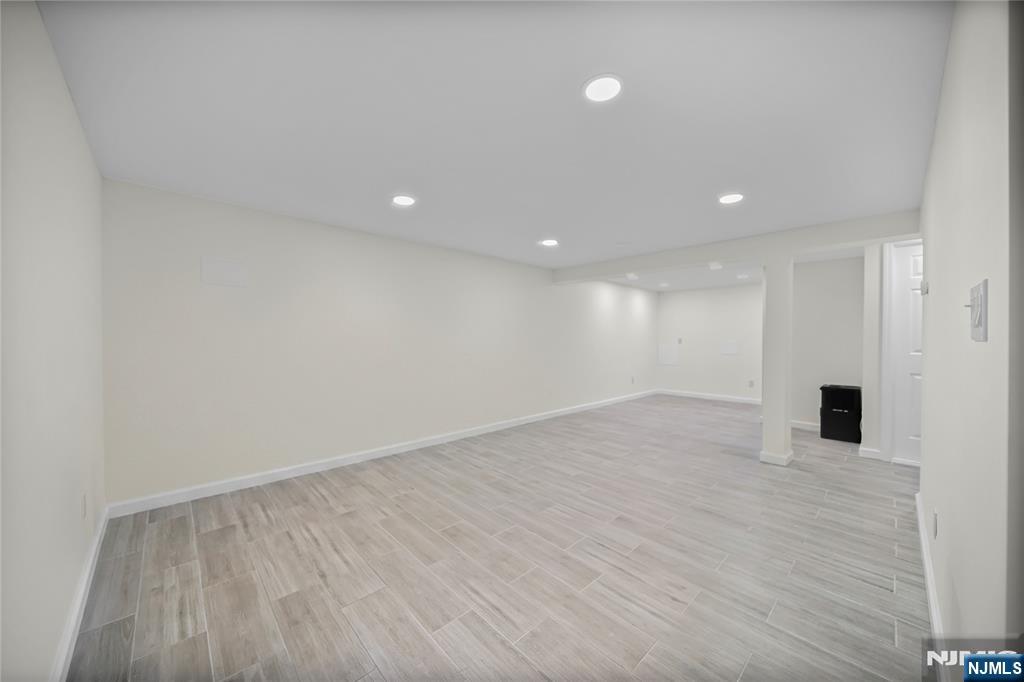 177 Engle Street — photo 33