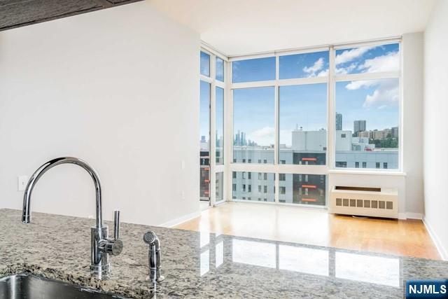 4th image of 1807 Hudson Park, Edgewater, NJ 07020 | MLS# 26022789
