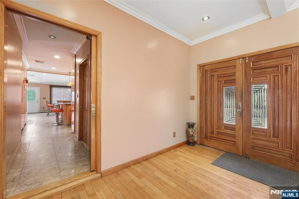 4-16 Bellair Avenue — photo 19