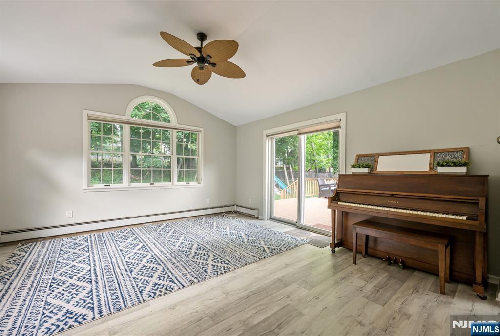 327 Hil Ray Avenue — photo 14
