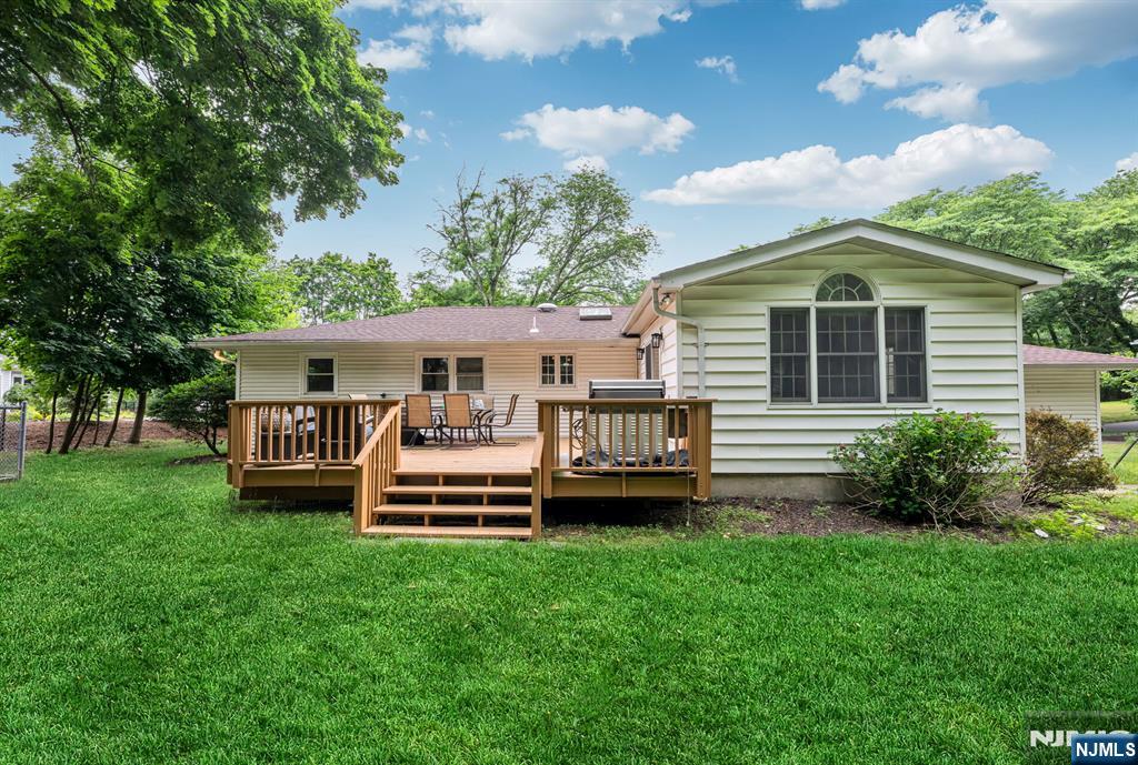327 Hil Ray Avenue — photo 31