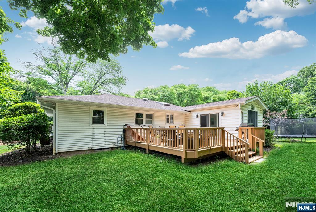 327 Hil Ray Avenue — photo 33