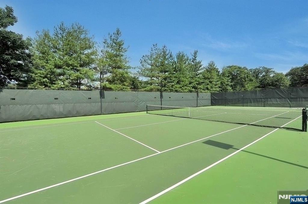 4 Horizon #1022, Fort Lee, NJ 07024