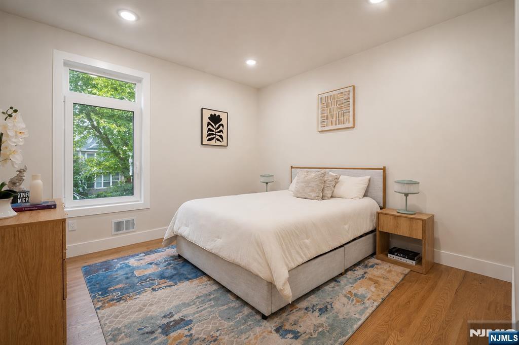 393 Myrtle Avenue — photo 13