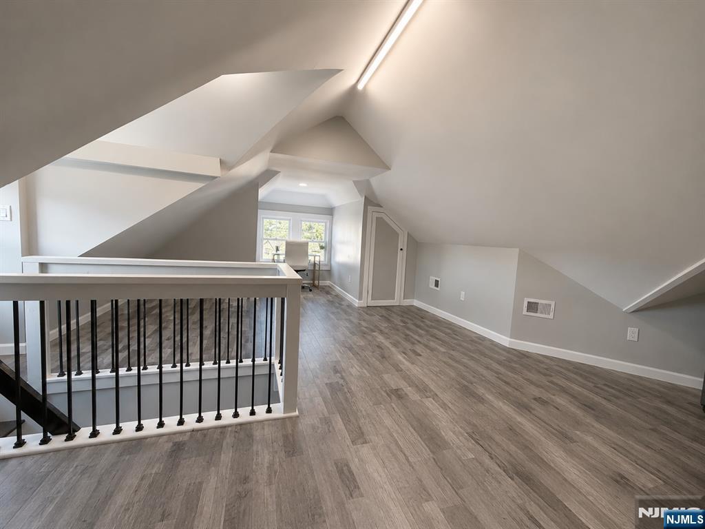 1620 Broad Street — photo 15