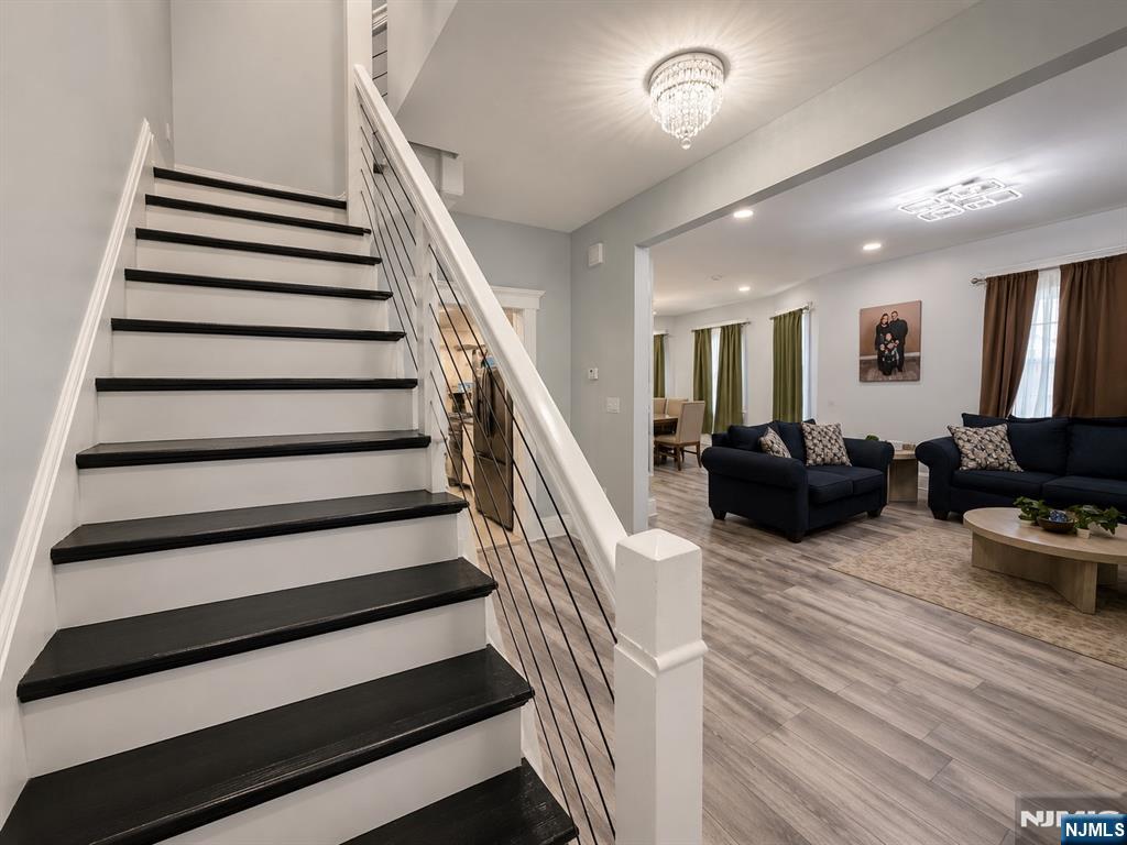 1620 Broad Street — photo 9