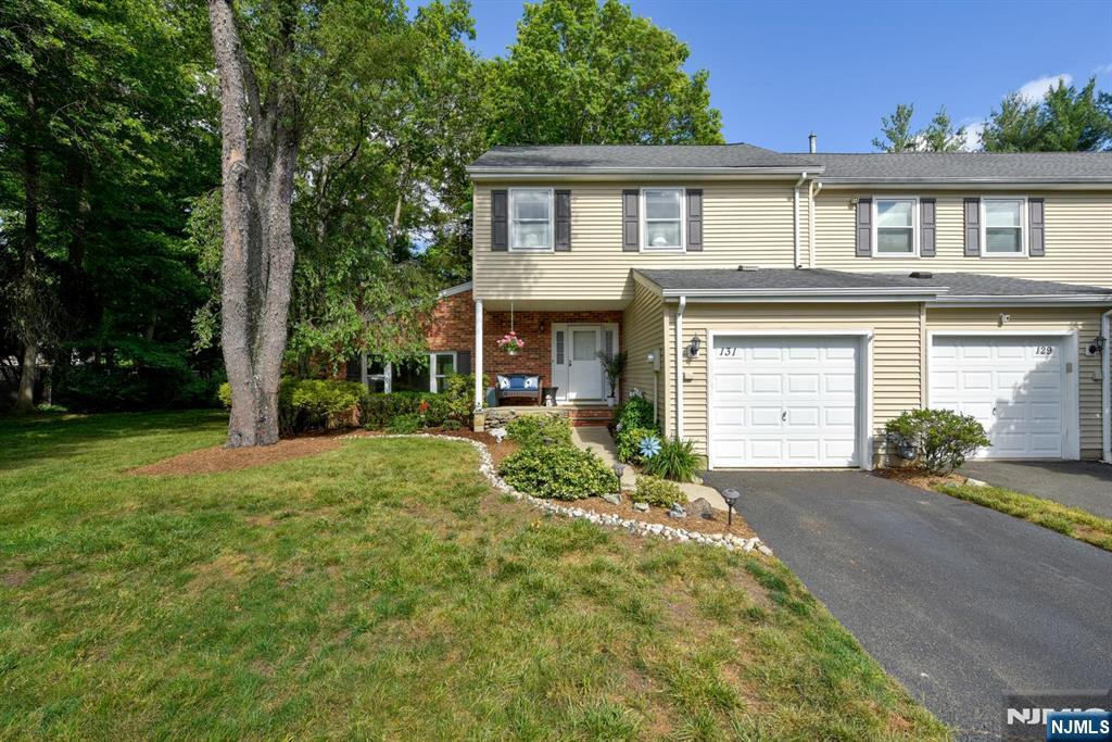 131 Bunker Hill - Photo 2