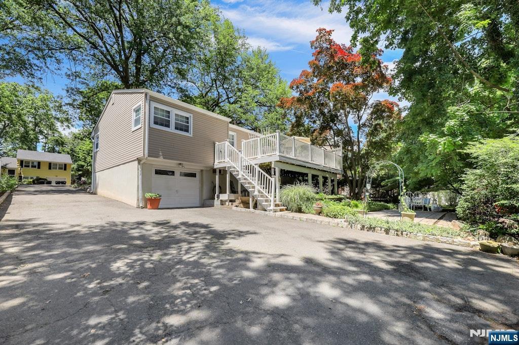 Homes for sale in Wyckoff, NJ | 480 Baxter Ave, Wyckoff, NJ 07481 | MLS# 26022869
