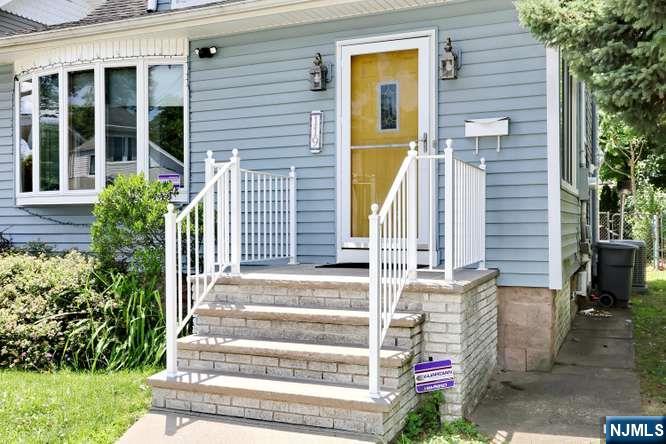 119 McKinley Avenue - Photo 2