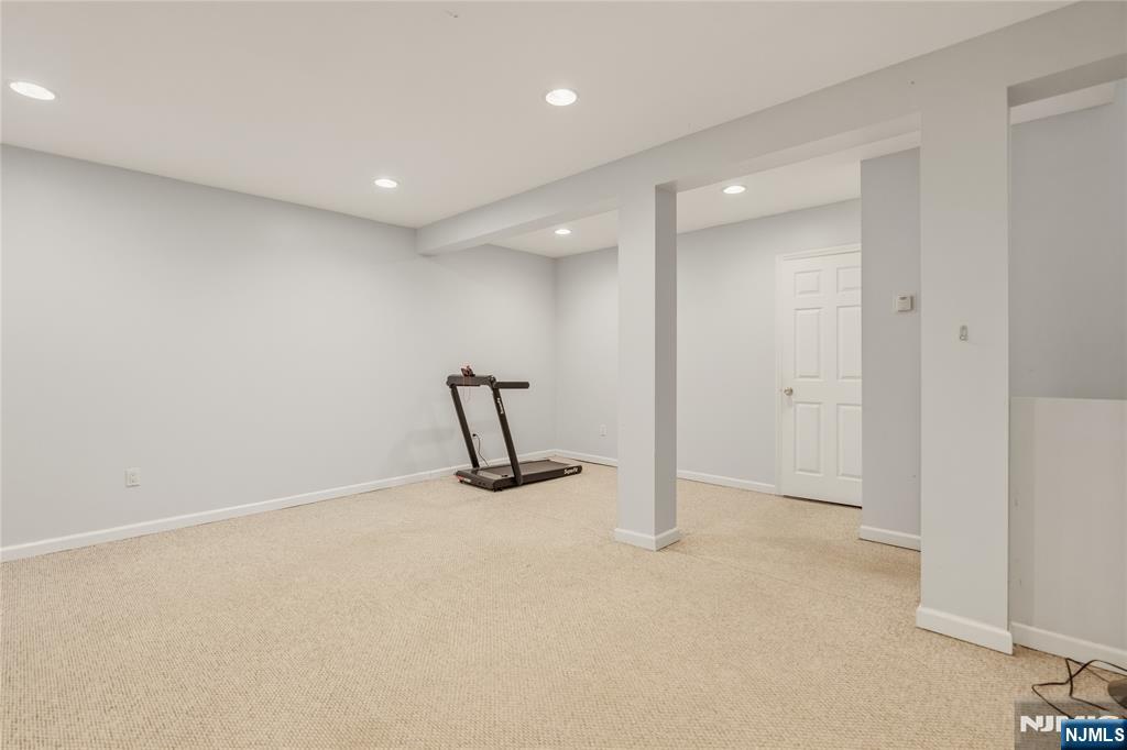 290 McHenry Drive — photo 25