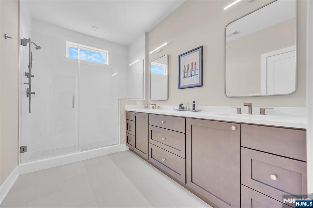 15 Linder Court — photo 11