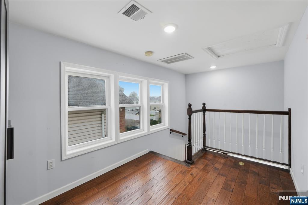 440 Alder Street — photo 22