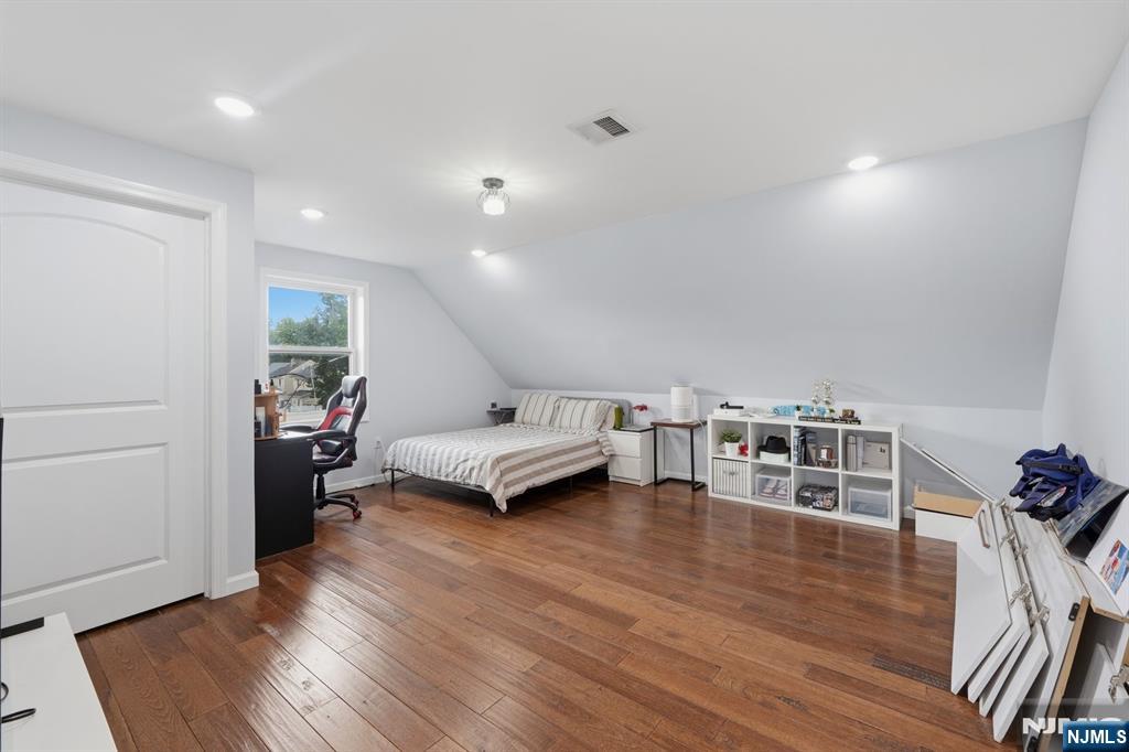 440 Alder Street — photo 24