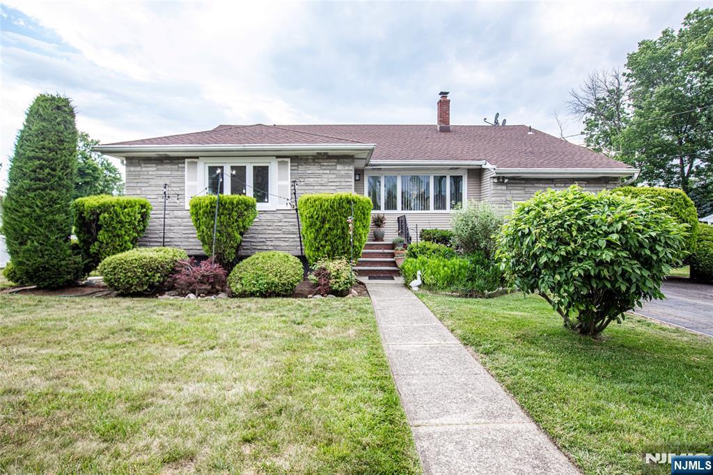 560 Boulevard, New Milford, NJ 07646