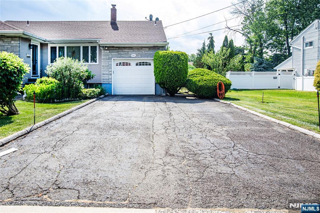560 Boulevard, New Milford, NJ 07646