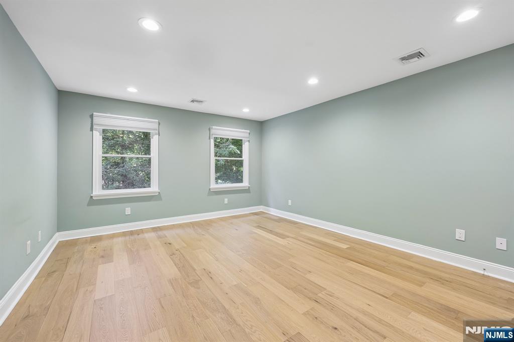 218 Irving Avenue