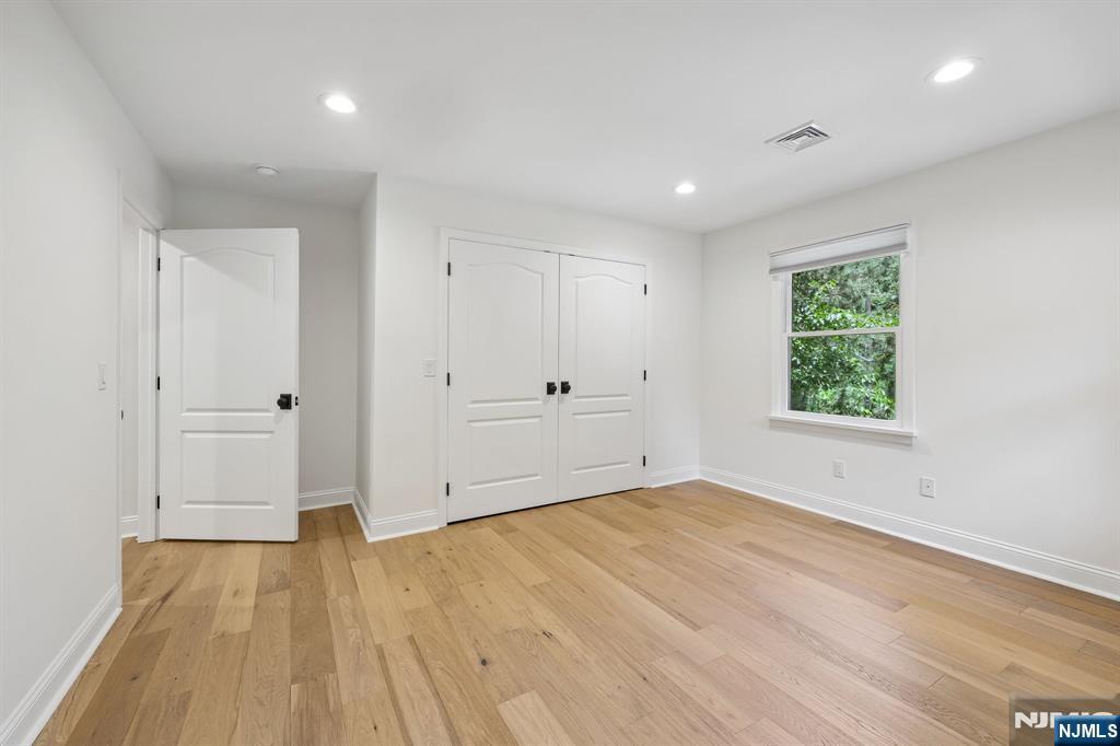 218 Irving Avenue