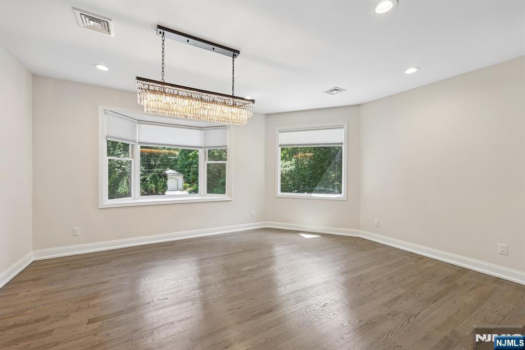 218 Irving Avenue