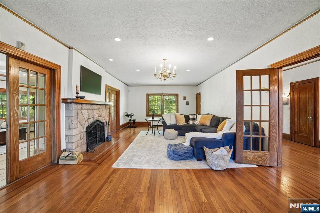 157 Sussex Road - Photo 5