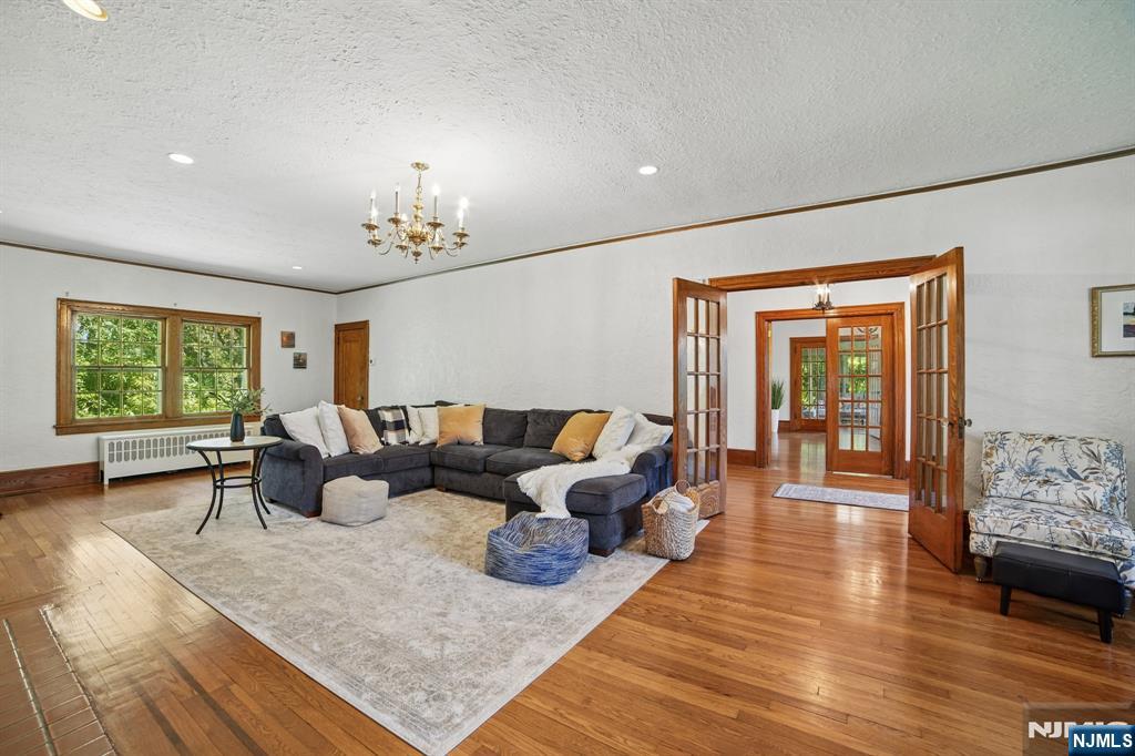 157 Sussex Road — photo 7