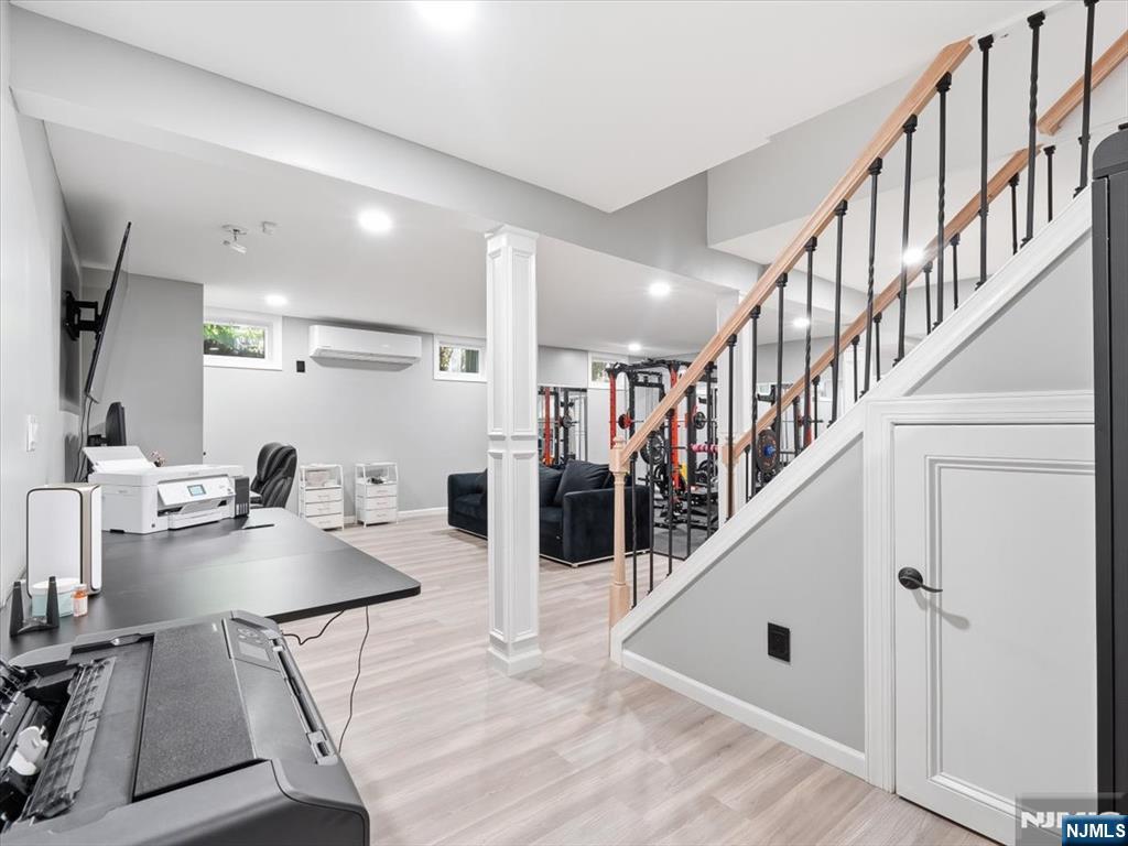 862 Battel Place — photo 8