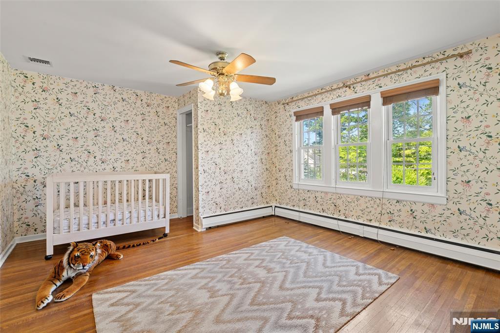 225 Walnut Street — photo 14
