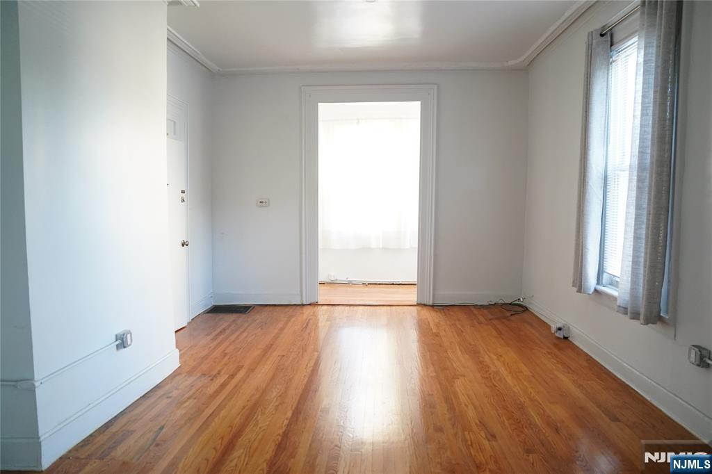 73 Hadley Avenue 1 - Photo 4