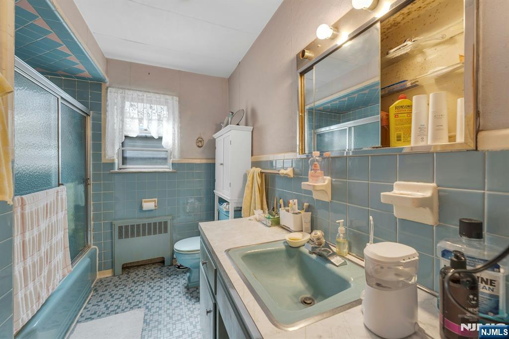 439 Bergen Boulevard — photo 19