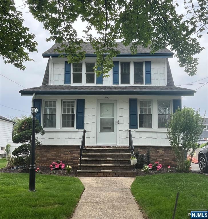593 Palmer Ave, Maywood, NJ 07607