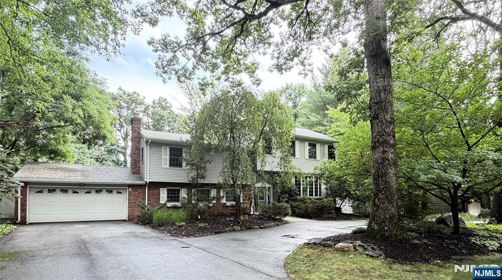 28 Sunrise Drive - Photo 2