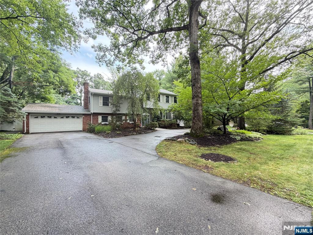 28 Sunrise Drive - Photo 3