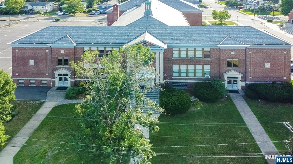 1-30 Summit Avenue - Photo 2